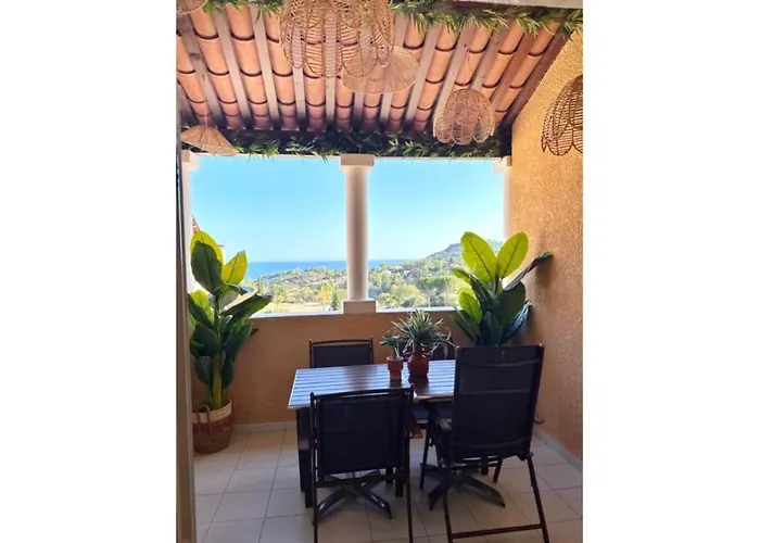 Cap Esterel Studio Vue Mer 5 Pers Premium Place