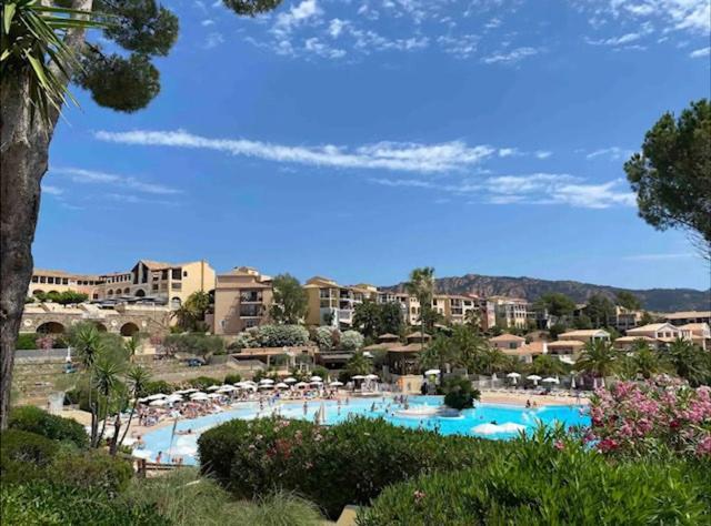 Cap Esterel Magnifique Vue 5 Pers Climatise Apartment *